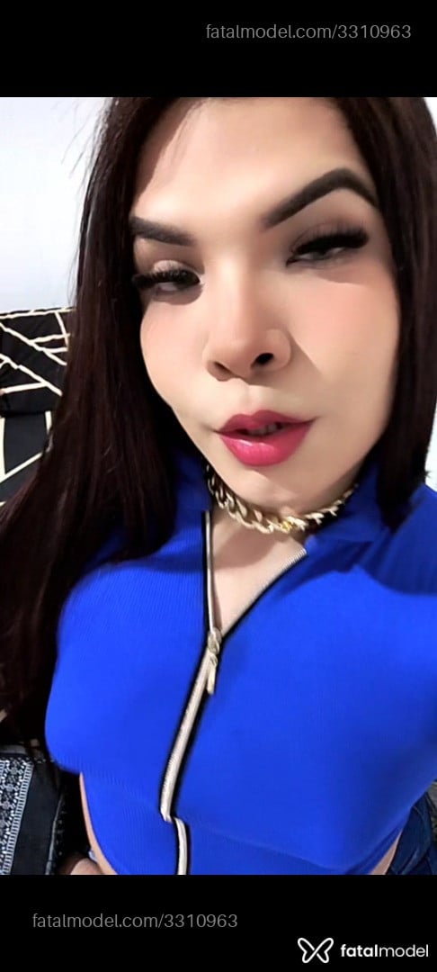 Acompanhante mulher trans com cabelo castanho de olhos castanhos em Boa Vista - Ruby Smith