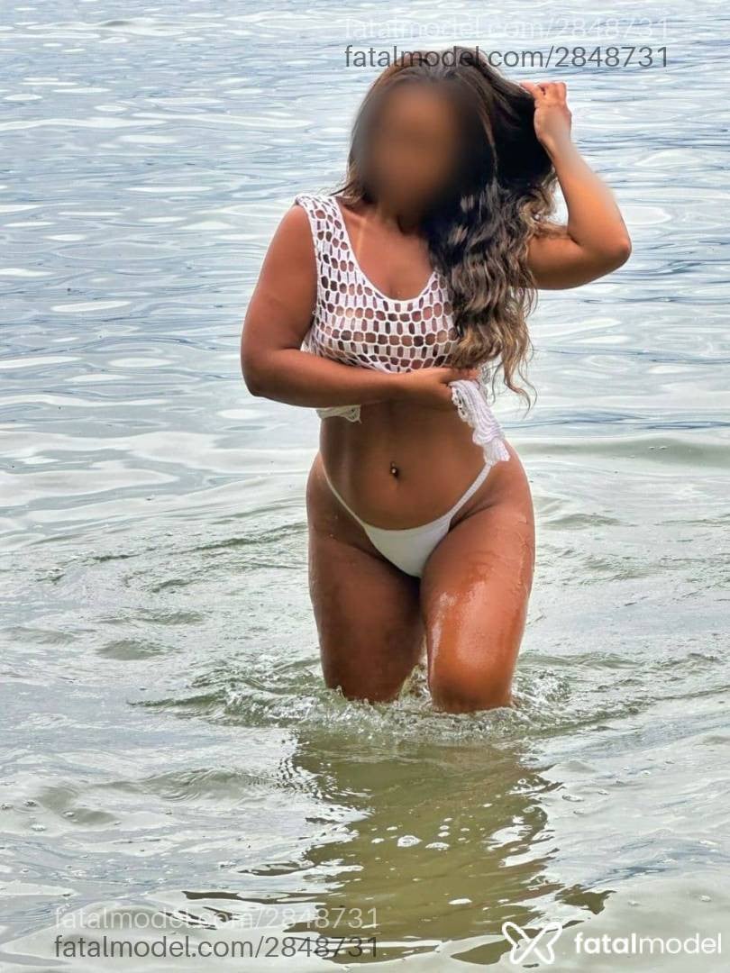 Acompanhante mulher morena (o) de olhos castanhos em Rio de Janeiro - Branca
