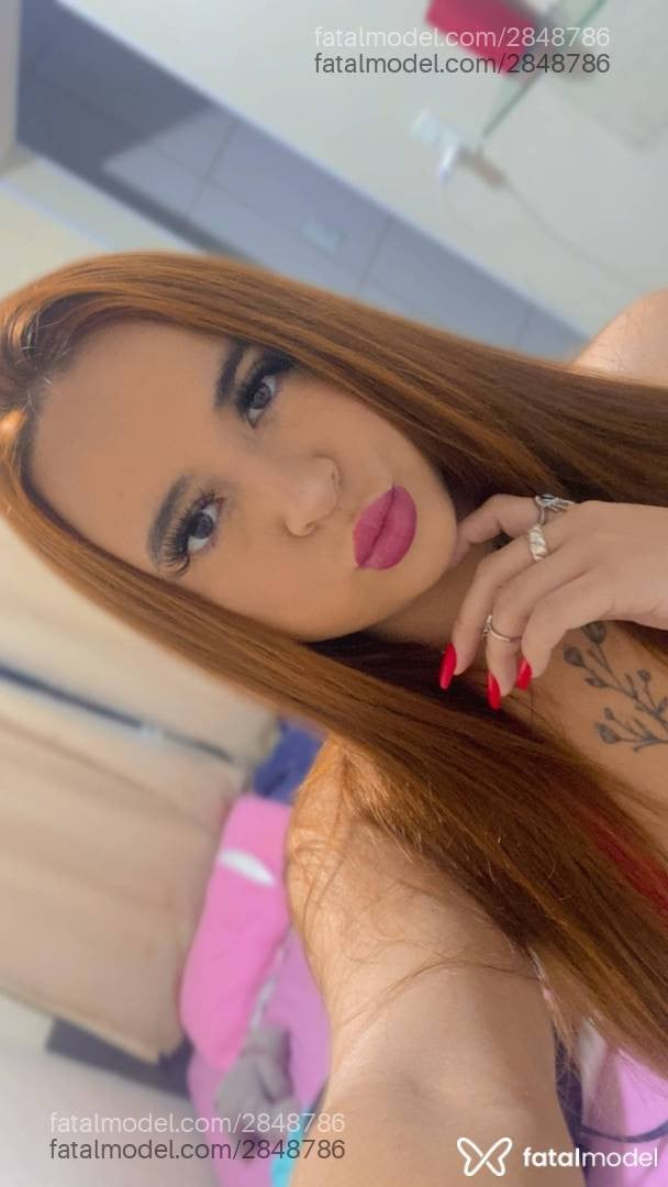 Acompanhante mulher ruiva (o) de olhos mel - Bruna Muniz