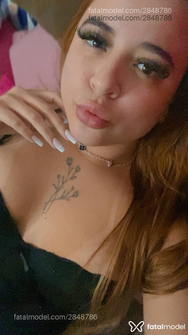 Acompanhante mulher ruiva (o) de olhos mel - Bruna Muniz