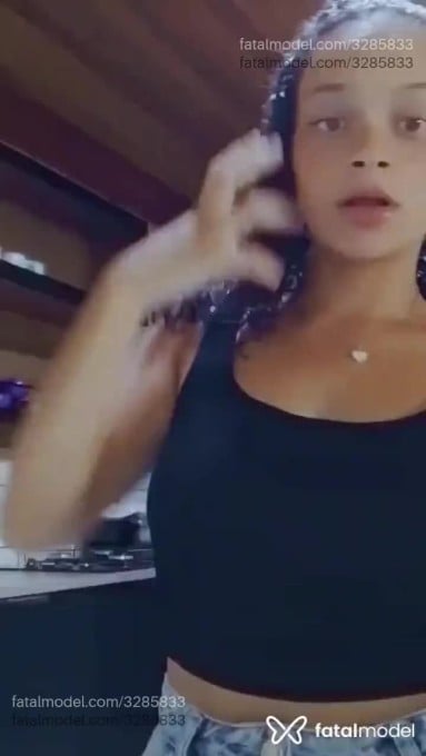Acompanhante mulher morena (o) de olhos castanhos em Virtual - Drikinha