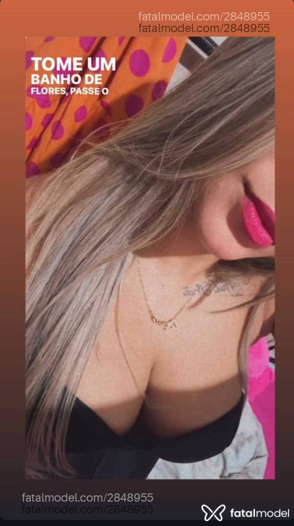 Acompanhante mulher loira (o) de olhos castanhos em Nova Mutum - Anny Beatriz