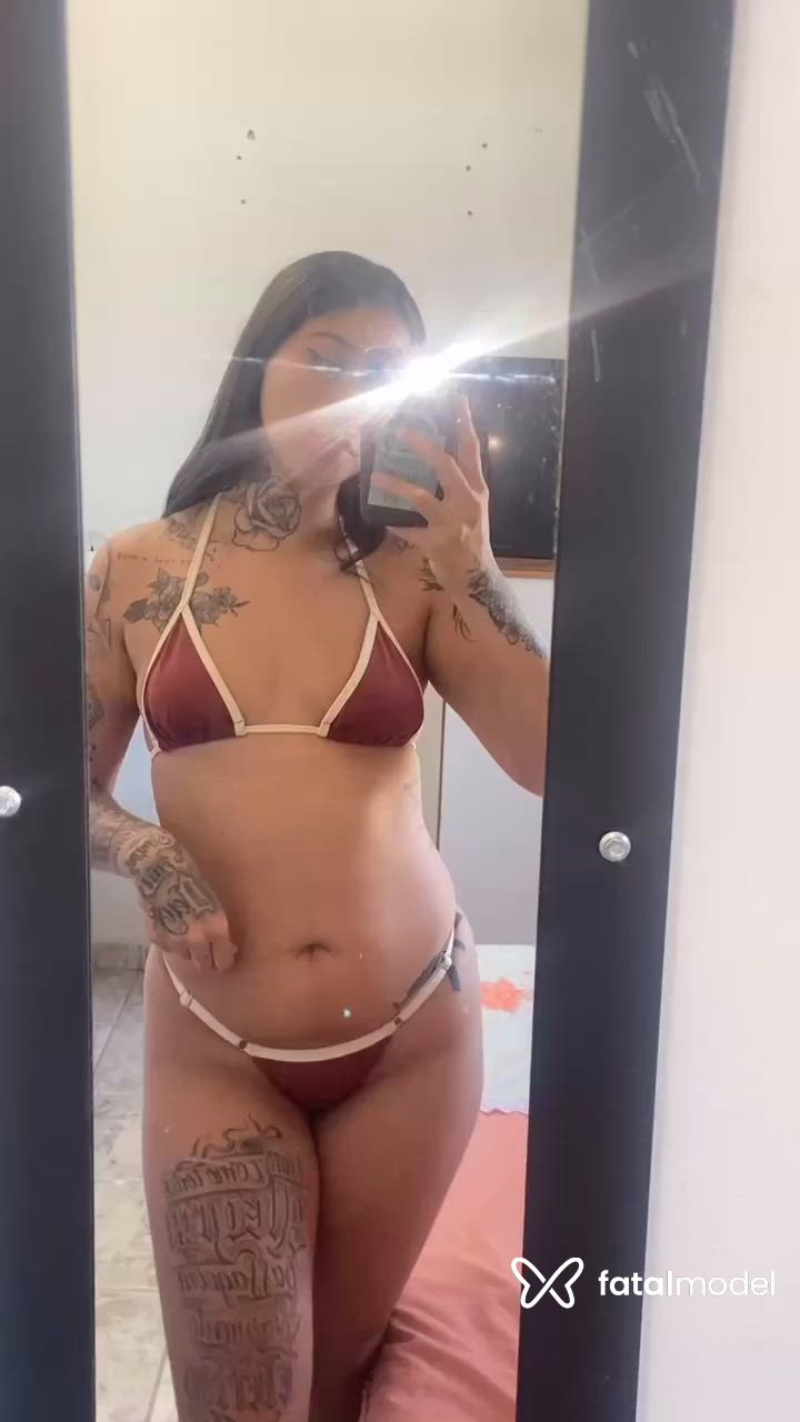 Acompanhante mulher morena (o) de olhos castanhos - Julinha