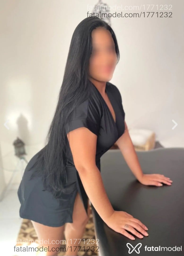 Acompanhante mulher morena (o) de olhos castanhos em Ipatinga Acompanhante mulher morena (o) de olhos castanhos em Ipatinga - Julia