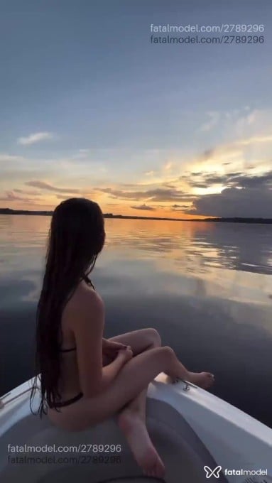 Acompanhante mulher morena (o) de olhos castanhos em Curitiba Acompanhante mulher morena (o) de olhos castanhos em Curitiba - Sofia Mambrini