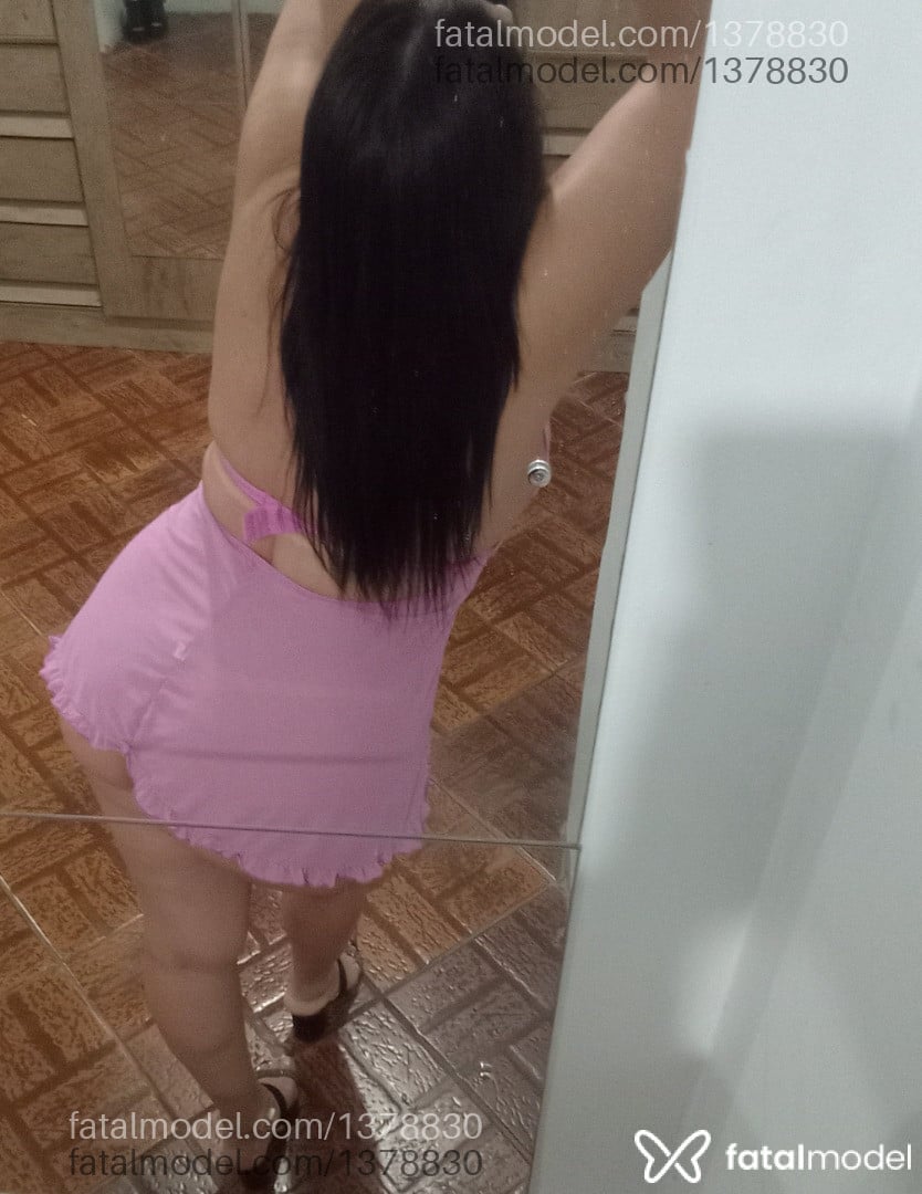 Acompanhante mulher com cabelo castanho de olhos castanhos em Gravataí Acompanhante mulher com cabelo castanho de olhos castanhos em Gravataí - Karol Schneider