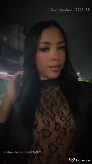 Acompanhante mulher trans com cabelo castanho de olhos castanhos em Petrolina - Mirela Bahianinha