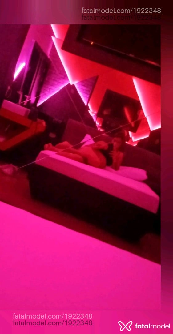 Acompanhante mulher trans loira (o) de olhos verdes em Lajeado Acompanhante mulher trans loira (o) de olhos verdes em Lajeado - Tattuadaaaa