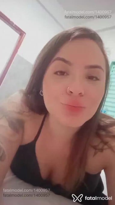 Acompanhante mulher loira (o) de olhos mel em Juara Acompanhante mulher loira (o) de olhos mel em Juara - Beatriz