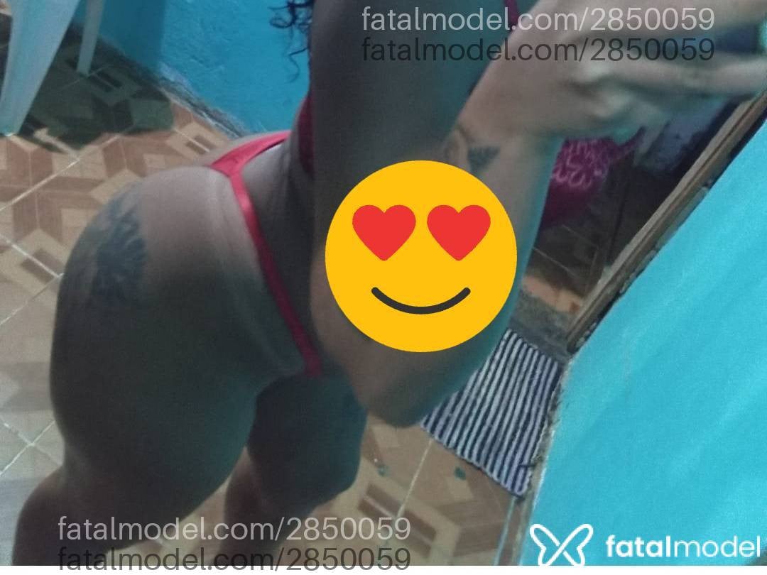 Acompanhante mulher morena (o) de olhos castanhos - Viviane
