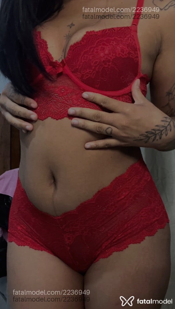 Acompanhante mulher morena (o) de olhos castanhos em São Paulo - Larissa