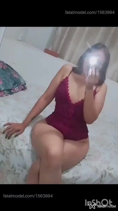 Acompanhante mulher com cabelo castanho de olhos castanhos em Chapecó - Nathi