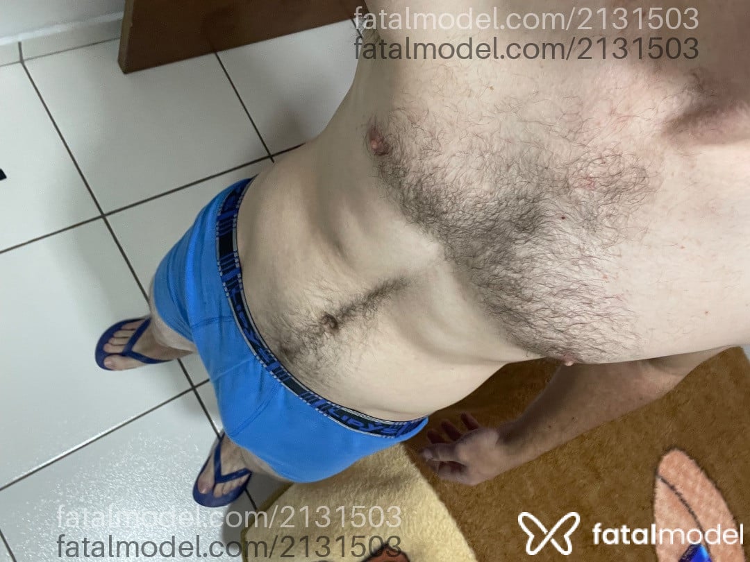 Acompanhante homem com cabelo castanho de olhos verdes em Caxias do Sul Acompanhante homem com cabelo castanho de olhos verdes em Caxias do Sul - Julian Doze
