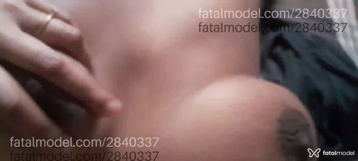 Acompanhante mulher morena (o) de olhos pretos em Belém Acompanhante mulher morena (o) de olhos pretos em Belém - Mikaelle