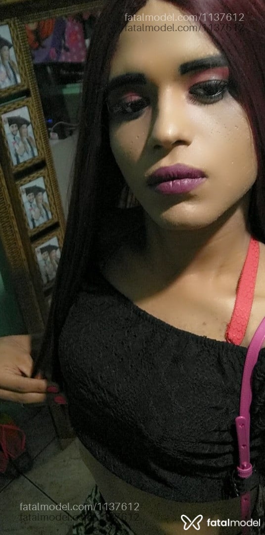 Acompanhante mulher trans morena (o) de olhos castanhos em Marília Acompanhante mulher trans morena (o) de olhos castanhos em Marília - Agnês Santorine