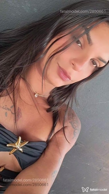 Acompanhante mulher trans com cabelo castanho de olhos castanhos em Espigão D'oeste Acompanhante mulher trans com cabelo castanho de olhos castanhos em Espigão D'oeste - Bruninha