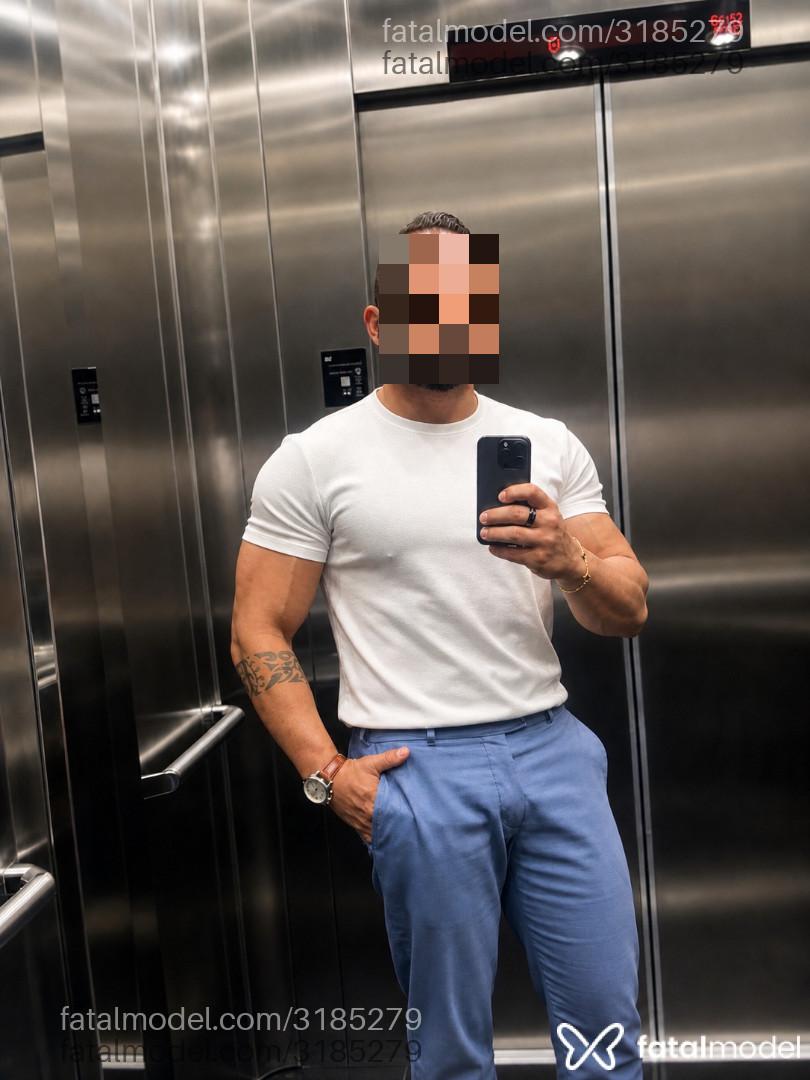 Acompanhante homem com cabelo castanho de olhos castanhos em Barueri - Jhonny