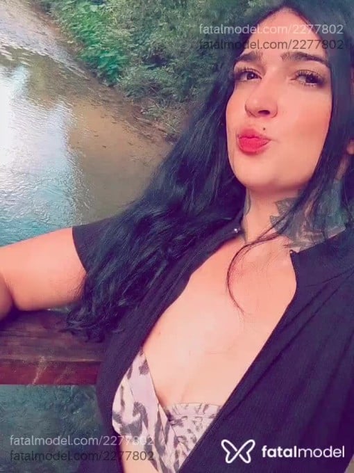 Acompanhante mulher morena (o) de olhos castanhos em Taubaté Acompanhante mulher morena (o) de olhos castanhos em Taubaté - Vitória Emanuelle