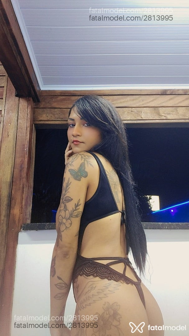 Acompanhante mulher morena (o) de olhos pretos em Navegantes - Brenda