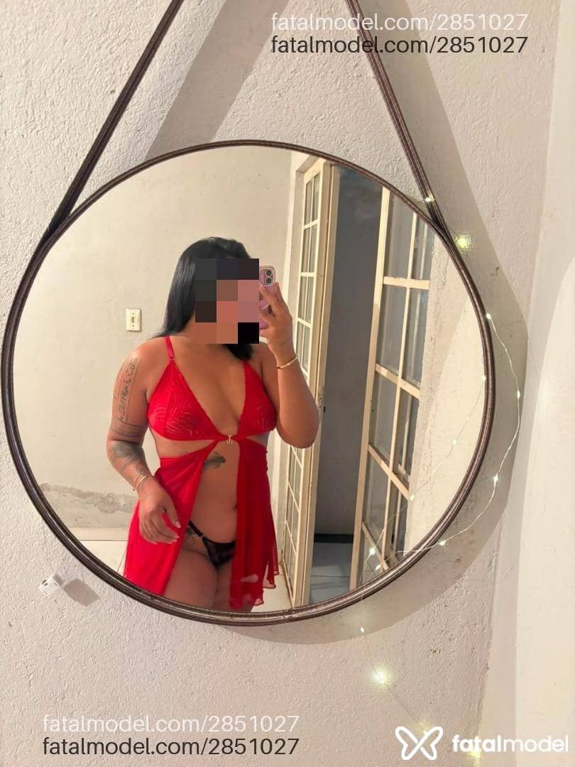 Acompanhante mulher morena (o) de olhos castanhos - Monique Dantas