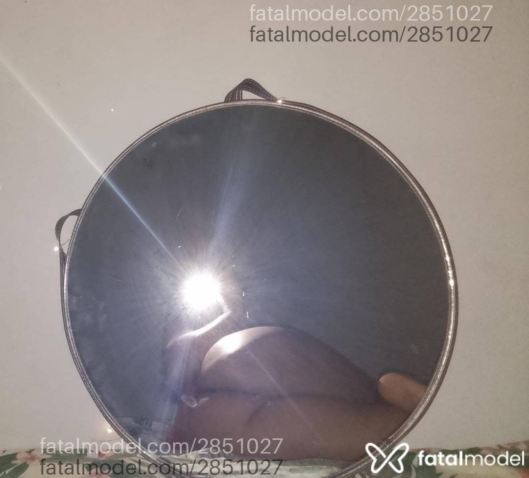 Acompanhante mulher morena (o) de olhos castanhos - Monique Dantas