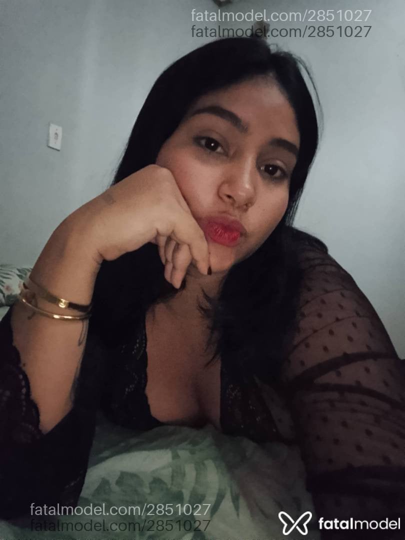 Acompanhante mulher morena (o) de olhos castanhos - Monique Dantas