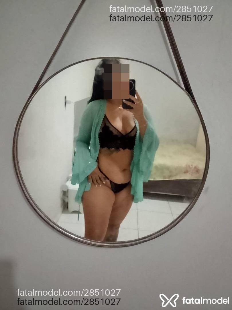 Acompanhante mulher morena (o) de olhos castanhos - Monique Dantas