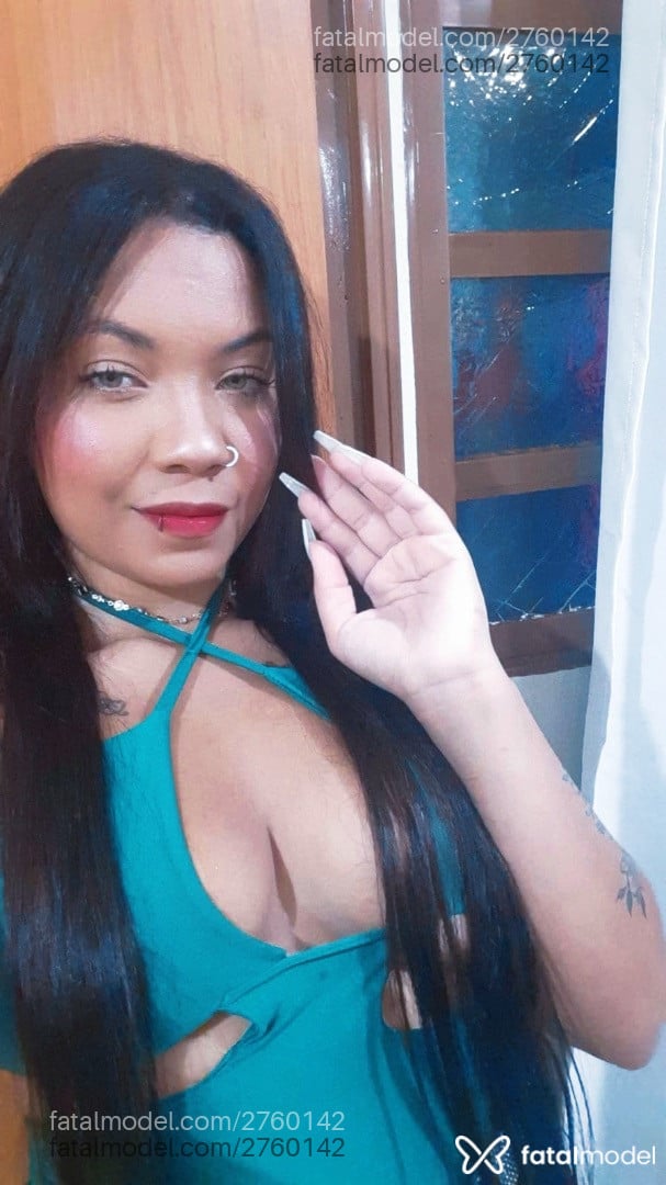Acompanhante mulher morena (o) de olhos verdes em Varginha Acompanhante mulher morena (o) de olhos verdes em Varginha - Karen