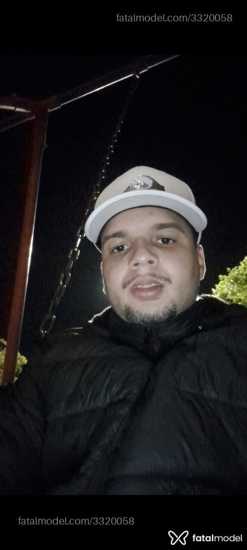 Acompanhante homem morena (o) de olhos pretos em Porto Alegre - Rafael