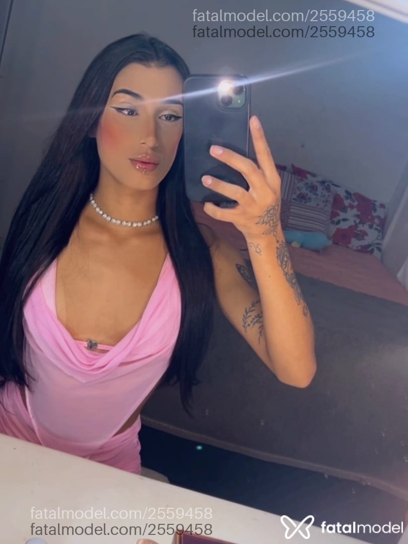 Acompanhante mulher trans morena (o) de olhos castanhos em Campinas - Viictoria
