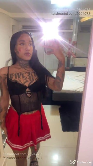 Acompanhante mulher trans morena (o) de olhos pretos em Balneário Camboriú - Alice