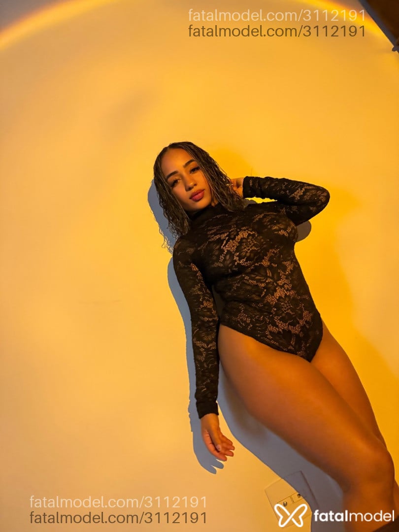 Acompanhante mulher morena (o) de olhos pretos em São Paulo - Julia Mel
