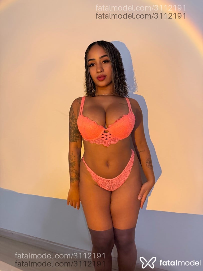 Acompanhante mulher morena (o) de olhos pretos em São Paulo - Julia Mel