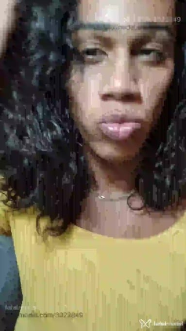 Acompanhante mulher trans com cabelo castanho de olhos castanhos em São Gonçalo - Dayla Pitanga