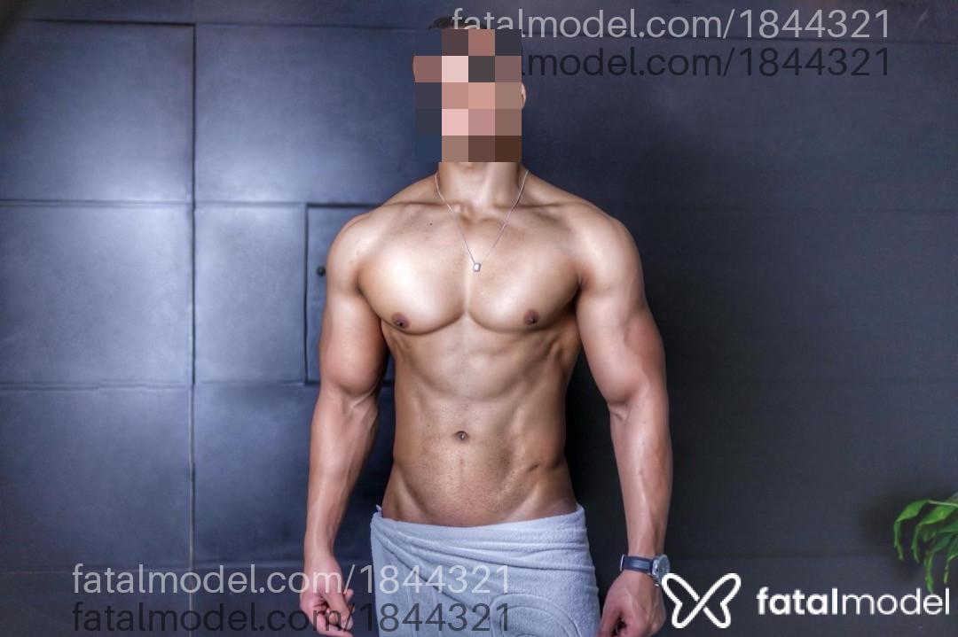 Acompanhante homem com cabelo castanho de olhos castanhos em São Paulo - Samuel Colt