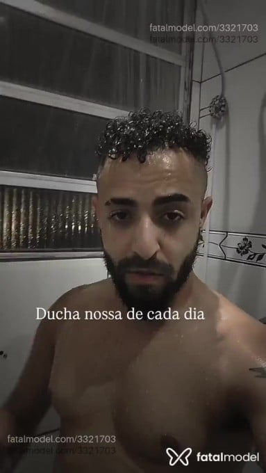 Acompanhante homem com cabelo castanho de olhos castanhos em Itapetininga Acompanhante homem com cabelo castanho de olhos castanhos em Itapetininga - Jay Jay