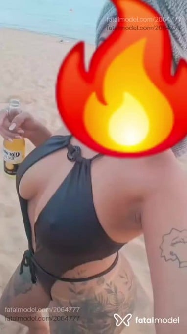 Acompanhante mulher loira (o) de olhos castanhos em Palmas Acompanhante mulher loira (o) de olhos castanhos em Palmas - Nathalia Bastos
