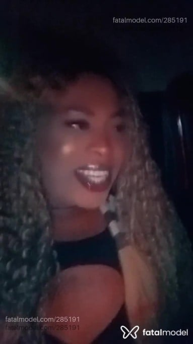 Acompanhante homem trans loira (o) de olhos castanhos em Novo Hamburgo - Suzyyy