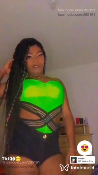 Acompanhante homem trans loira (o) de olhos castanhos em Novo Hamburgo - Suzyyy