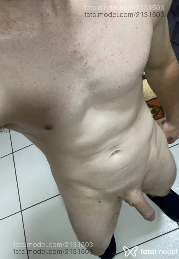 Acompanhante homem com cabelo castanho de olhos verdes em Caxias do Sul Acompanhante homem com cabelo castanho de olhos verdes em Caxias do Sul - Julian Doze