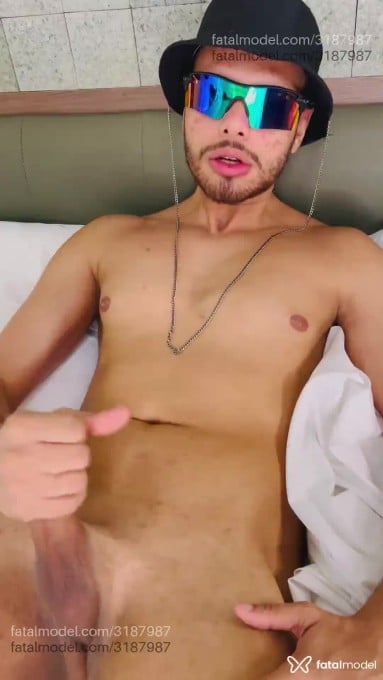 Acompanhante homem morena (o) de olhos castanhos em Barueri Acompanhante homem morena (o) de olhos castanhos em Barueri - Matt Hunter