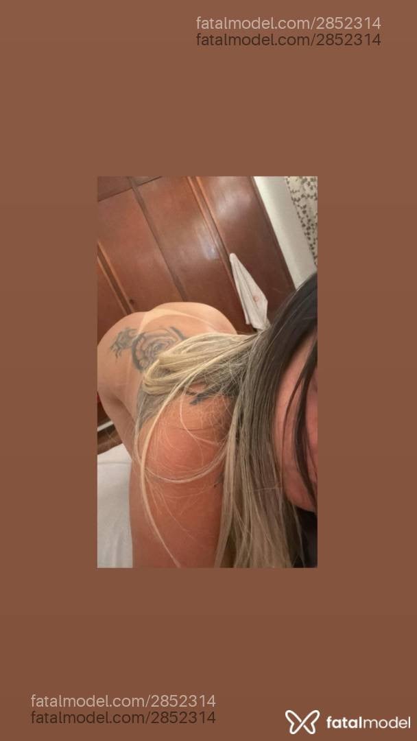 Acompanhante mulher loira (o) de olhos castanhos - Kety Oliveira