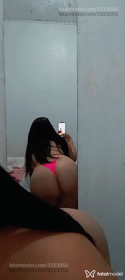 Acompanhante mulher morena (o) de olhos castanhos - Paola Acompanhante mulher morena (o) de olhos castanhos - Paola