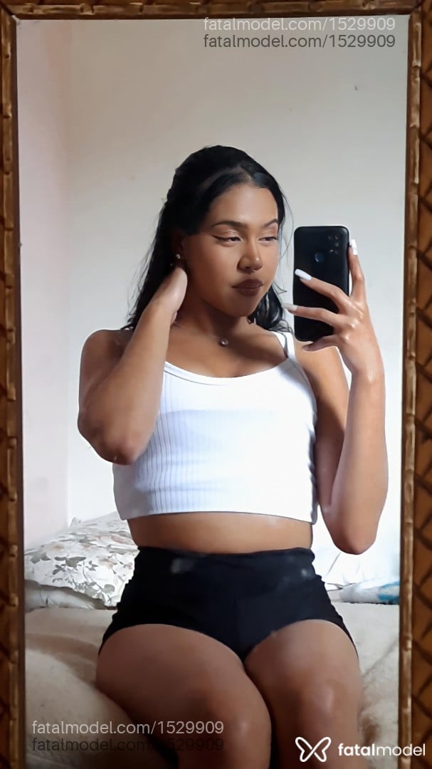 Acompanhante mulher morena (o) de olhos castanhos em São Paulo - Carolina