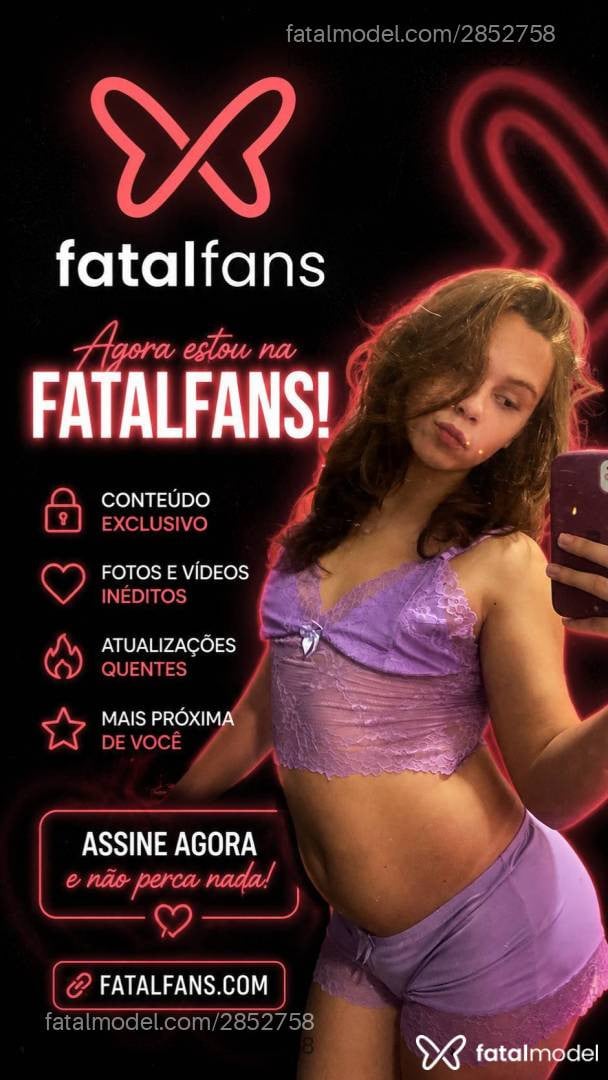 Acompanhante mulher trans com cabelo castanho de olhos castanhos - Gabriela