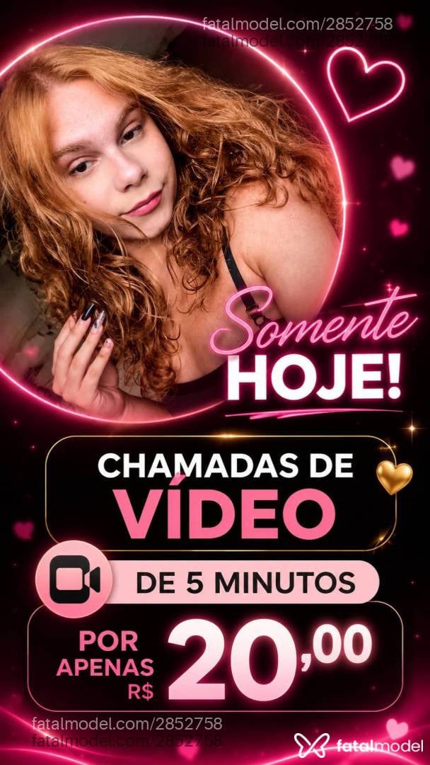 Acompanhante mulher trans com cabelo castanho de olhos castanhos - Gabriela