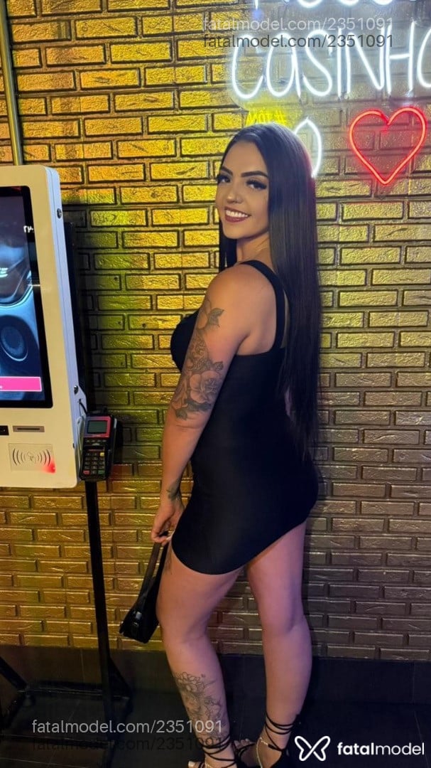 Acompanhante mulher morena (o) de olhos castanhos - Greice Acompanhante mulher morena (o) de olhos castanhos - Greice