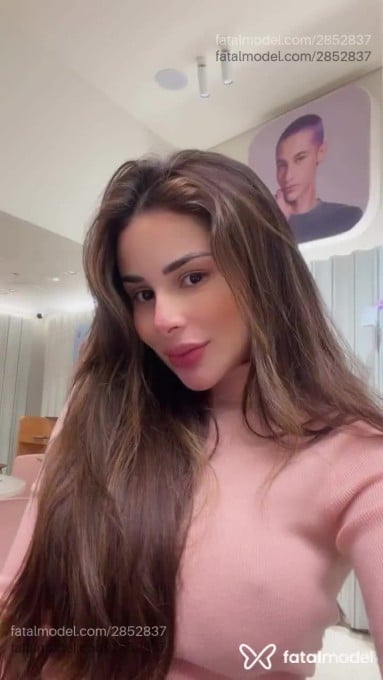 Acompanhante mulher morena (o) de olhos pretos - Vanessa