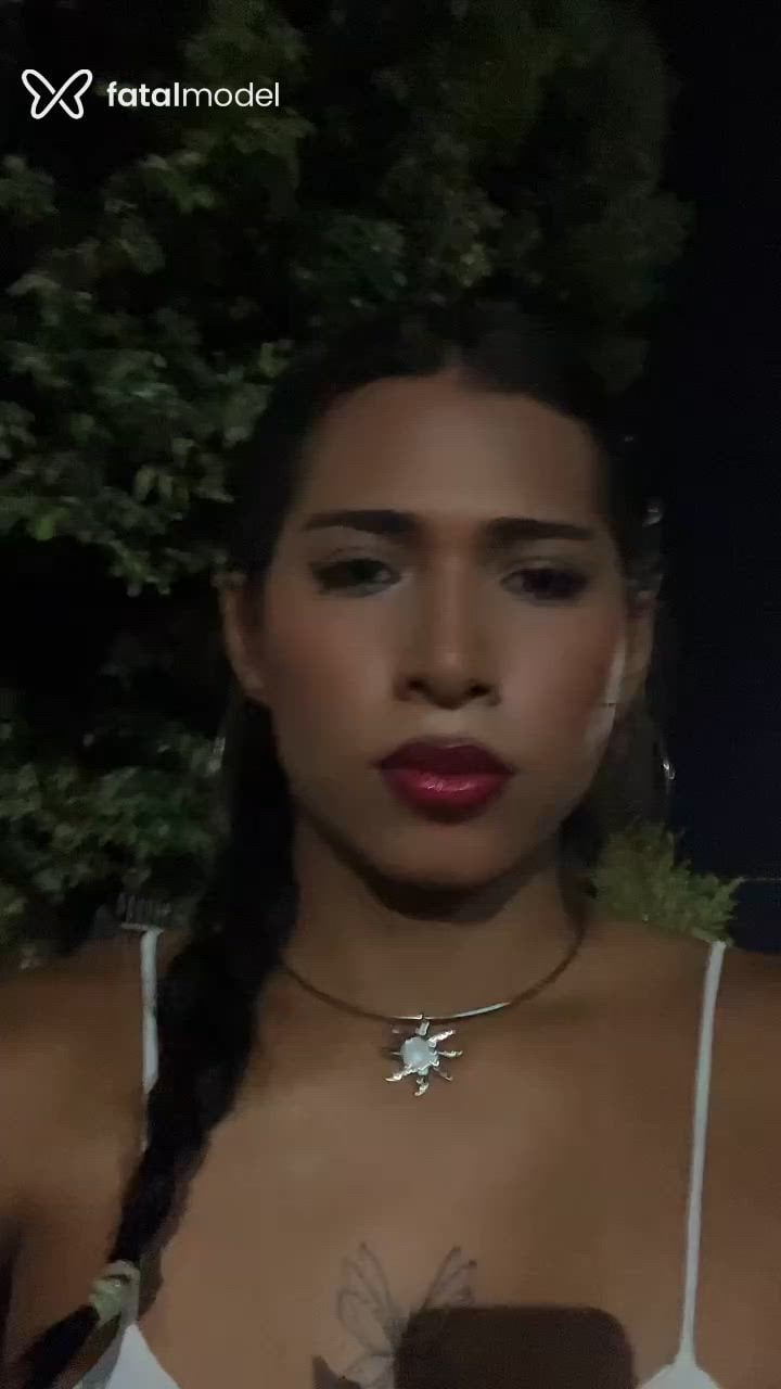 Acompanhante mulher trans morena (o) de olhos castanhos - Rafaella Duarte Acompanhante mulher trans morena (o) de olhos castanhos - Rafaella Duarte
