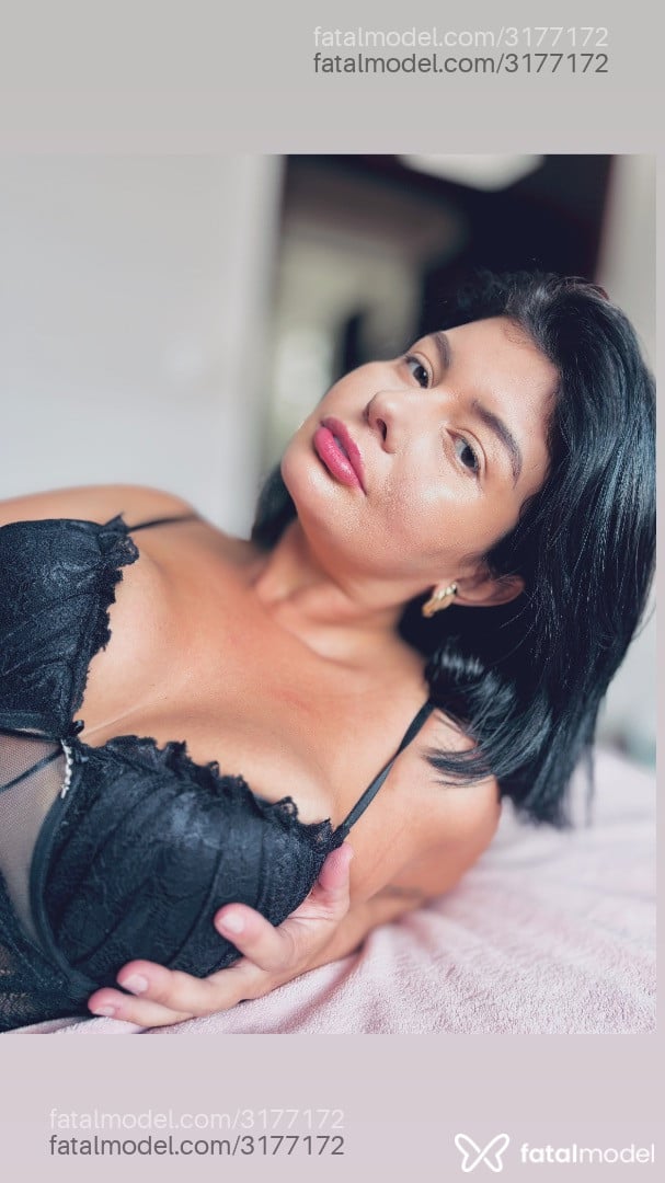 Acompanhante mulher morena (o) de olhos castanhos em Pouso Alegre - Paolla Petrova
